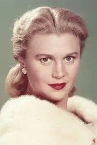 Фото  (Joan Caulfield)