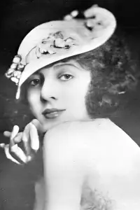 Фото  (Helen Shipman) #501587