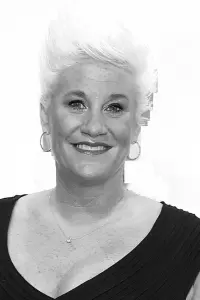 Фото  (Anne Burrell)