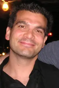 Фото  (Chris Strompolos)