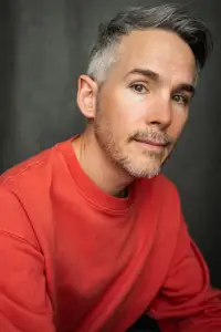 Фото  (Paul Keating)