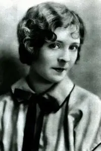 Фото  (Priscilla Bonner)