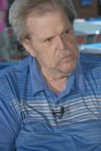 Фото  (Buddy Hall) #397024