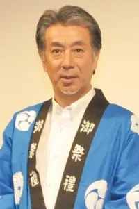 Фото  (Junji Takada)