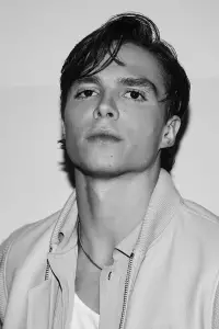 Фото  (Nicholas Alexander Chavez)