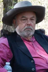 Фото  (Brad Roberts) #421119