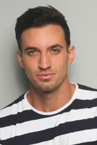 Фото  (Travis Bravo-Thomas) #514785