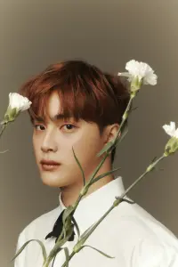 Фото  (Ju Haknyeon)