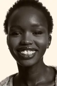 Фото  (Anyier Anei)