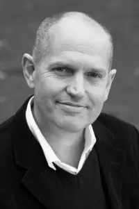 Фото  (Tim Whitnall)