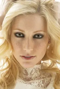 Фото  (Julie Mintz)