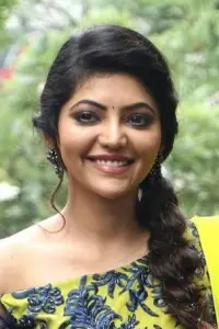 Фото  (Athulya Ravi)