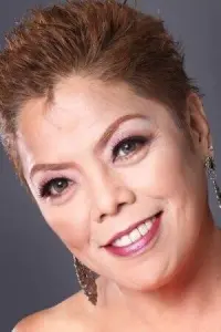 Фото  (Joy Viado)