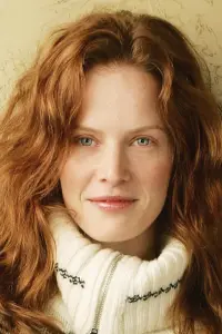 Фото Ребекка Мадер (Rebecca Mader)