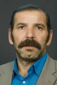 Фото Ніязі Гьокдере (Niyazi Gökdere) #512312