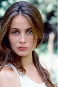 Фото Еммануель Беар (Emmanuelle Béart)