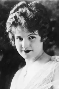 Фото  (Gretchen Hartman)