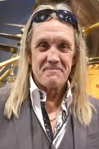 Фото Ніко Макбрейн (Nicko McBrain)