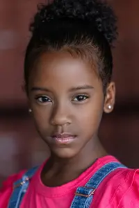 Фото  (Camryn Jones)