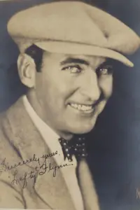 Фото  (Maurice 'Lefty' Flynn)