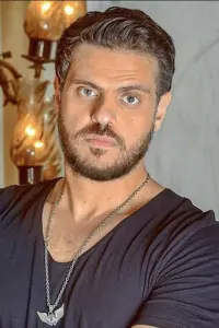 Фото  (Tarek Sabri)
