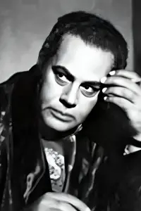 Фото Єхія Чахіне (Yehia Chahine)