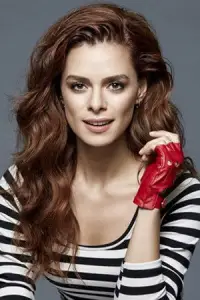 Фото  (Özge Özpirinçci) #516323