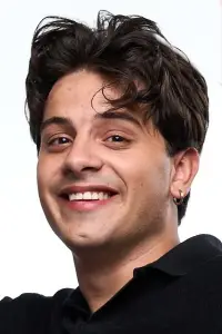 Фото  (Ryan Mark De Battista)