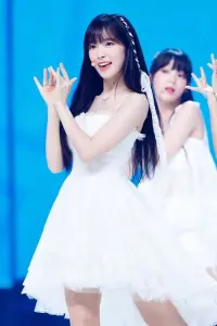 Фото  (Choi Ye-won)