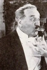 Фото  (W.H. Bainbridge)