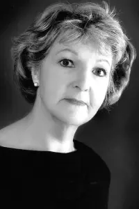 Фото  (Penelope Keith)