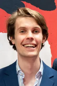 Фото  (Leonard Göpfert)