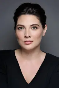 Фото Тейлор Дженкінс Рід (Taylor Jenkins Reid) #332011