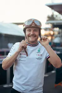 Фото  (Valtteri Bottas)