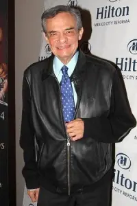 Фото  (José José)