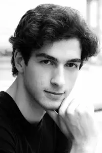 Фото  (Reece Clarke)