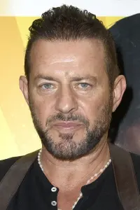 Фото Костас Менділор (Costas Mandylor)