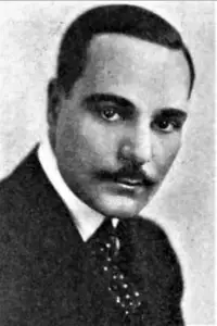 Фото  (Bertram Grassby)