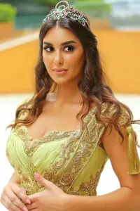 Фото  (Yasmin Sabri)