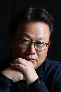 Фото  (Kim Un-su)