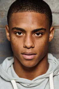 Фото Кіт Пауерс (Keith Powers)