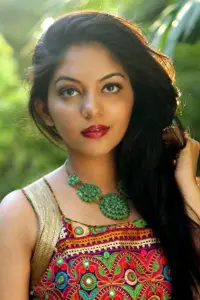 Фото  (Ahaana Krishna)