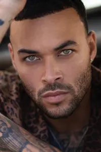 Фото  (Don Benjamin)