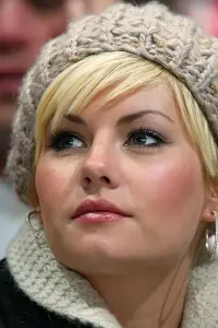 Фото Еліша Катберт (Elisha Cuthbert)