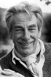 Фото Майкл Гоф (Michael Gough)