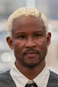 Фото  (Akinola Davies) #501300