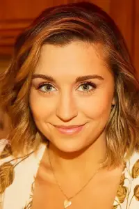 Фото  (Taylor Misiak) #338593