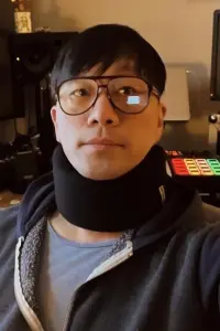 Фото  (Ou Ge Deng)