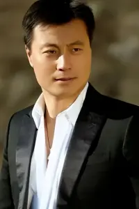 Фото  (Ren Chengwei)