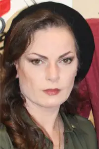 Фото  (Zeena Schreck)